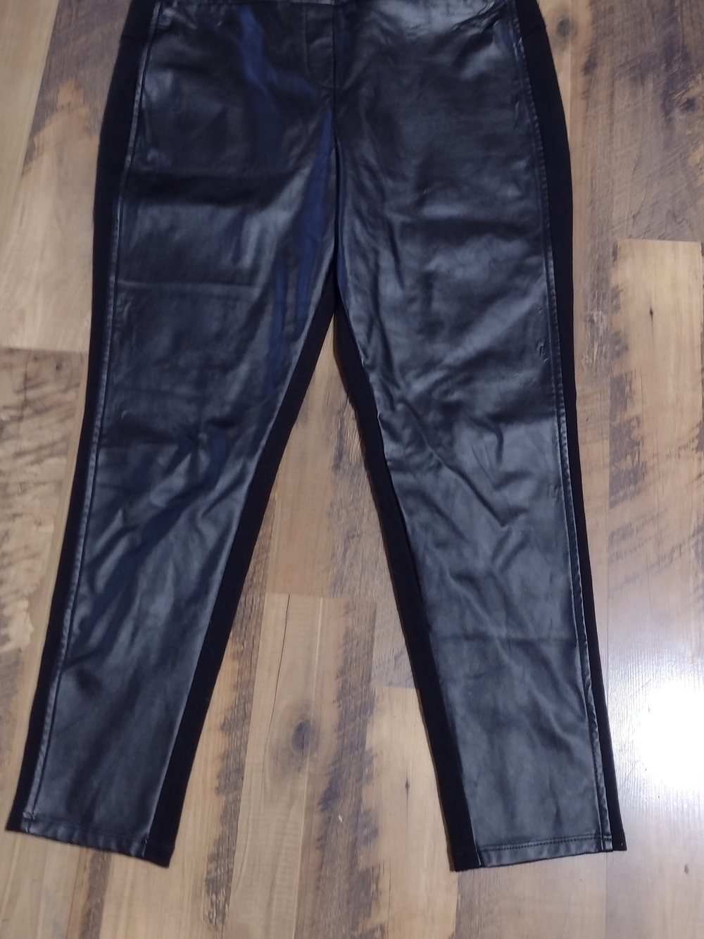 Black Faux Leather Women’s Jeans Sz Lg Petite